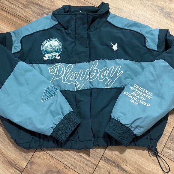 PLAYBOY Jackets & Blazers - Playboy By PacSun Ski Puffer Jacket in Navy & Grey. Size M/L.